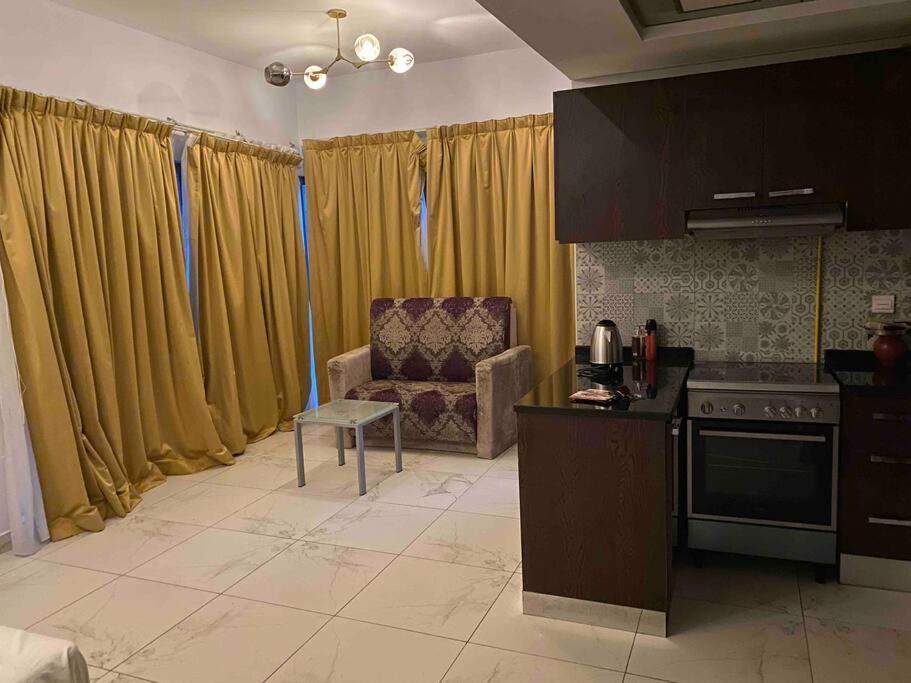 Beautiful Studio Apartment Close To Expo Dubai Exterior foto